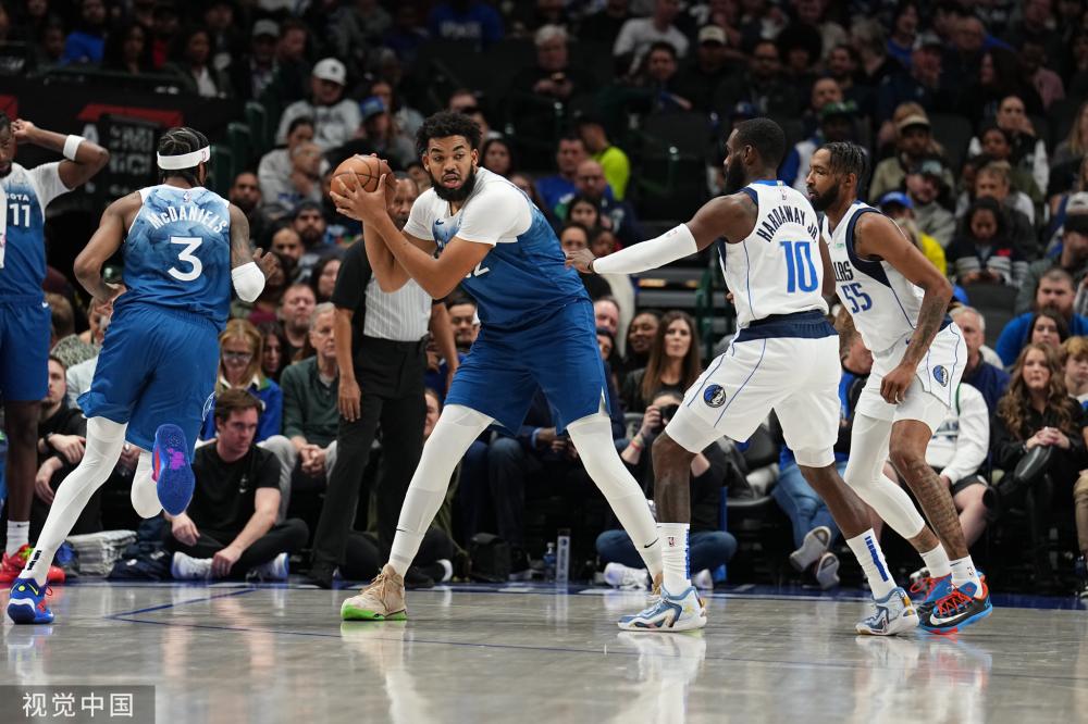 一名成熟中 一名成熟中