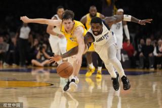 篮球比赛虽 篮球比赛虽