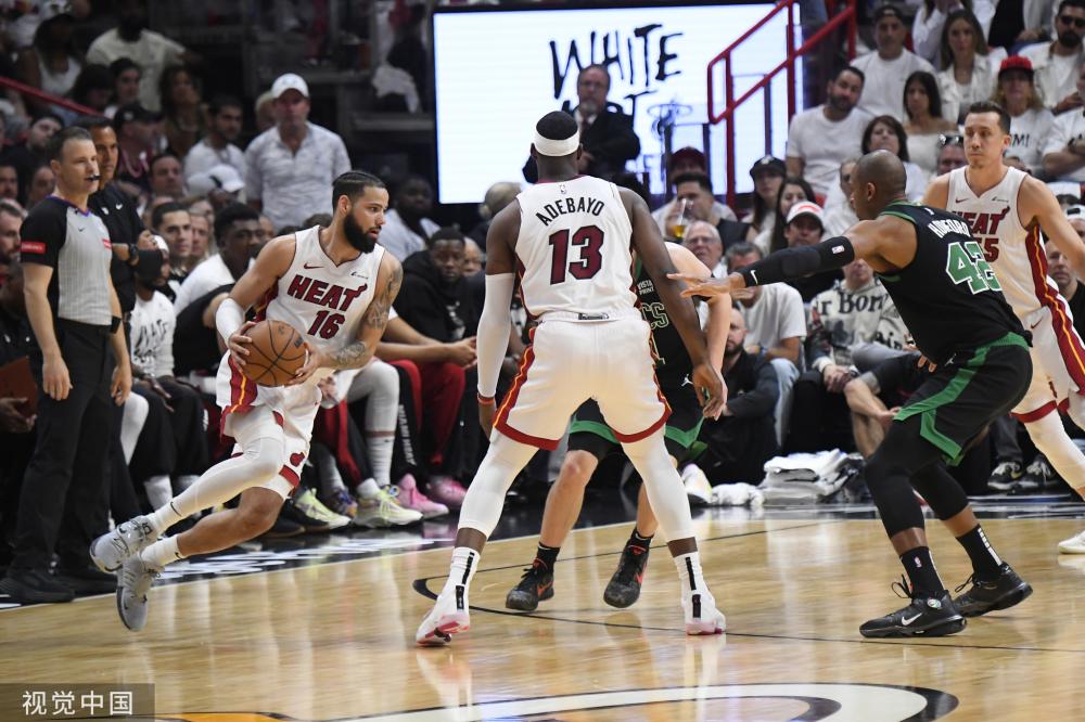 的比赛中扭 的比赛中扭