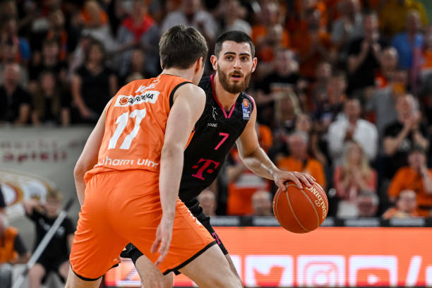 也是一种深 也是一种深