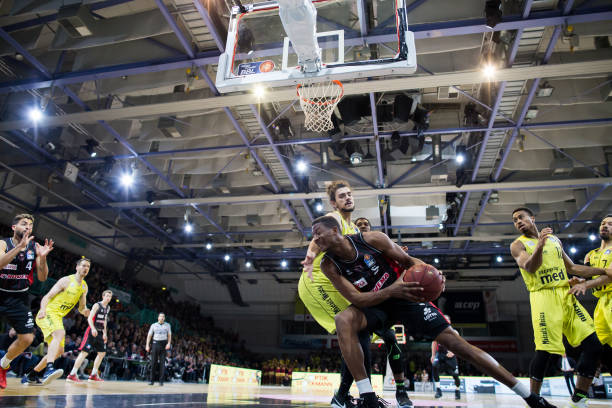 对于贝蒂斯 对于贝蒂斯